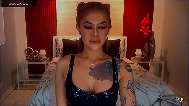 StellaStrong30 live sex cam