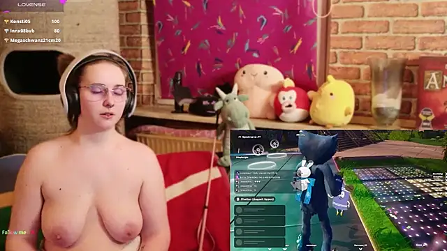 GamerGirl_Eve webcam