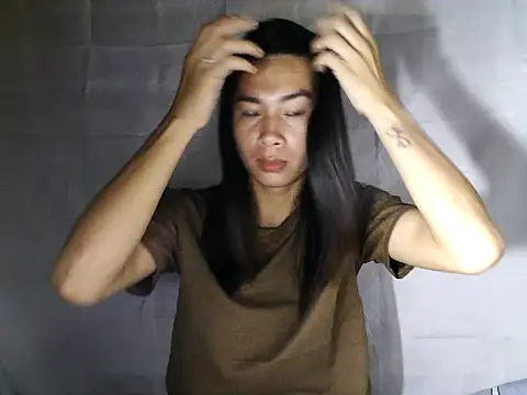 Asian_PrettyAle webcam