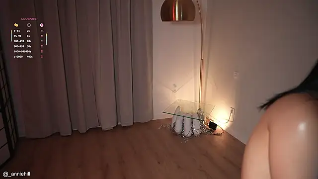 anniehillofficial webcam