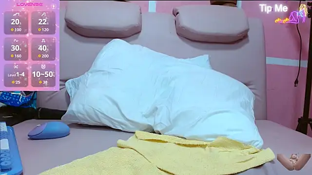 escarlett_hott webcam