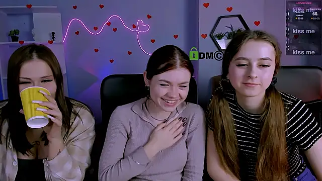 rebecca_smile webcam