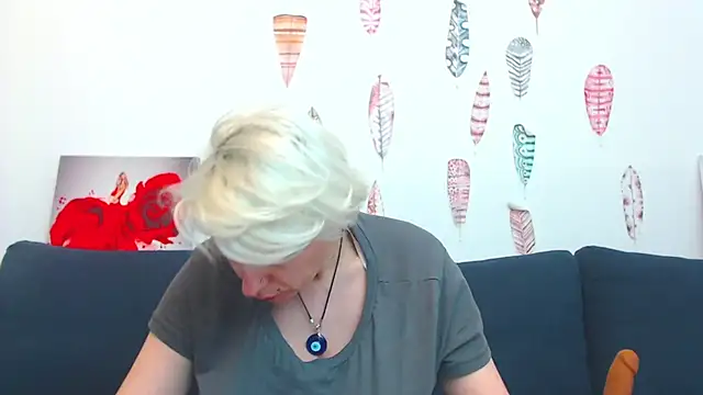 Playful_Goldie_WOW__ webcam