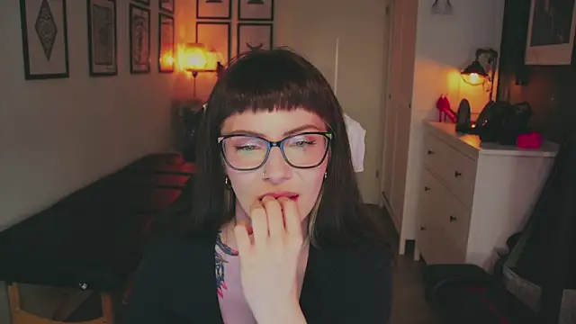 1sandy - 1Sandy's free webcam - UK Sex Cams