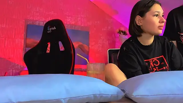 JenniferGraces live sex cam