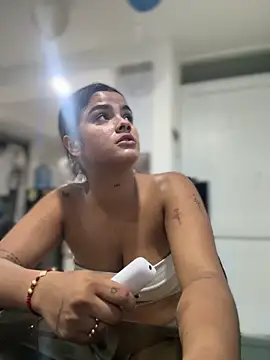 Kaily_Sweet16 webcam