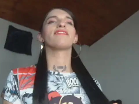 Scarlett_crastrawberry webcam