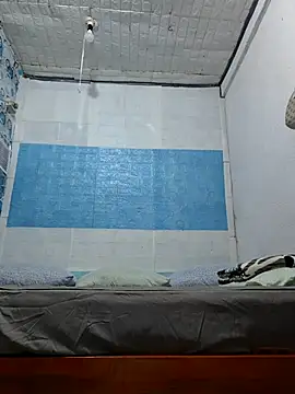 Sweetlorie_83 webcam