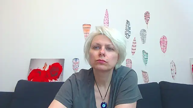 Playful_Goldie_WOW__ webcam