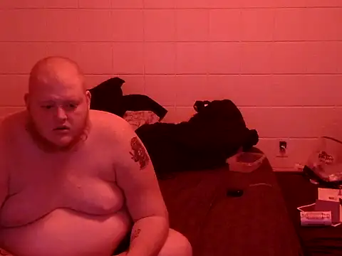 sexydaddyredandgirls - Sexydaddyredandgirls's free webcam - UK Sex Cams