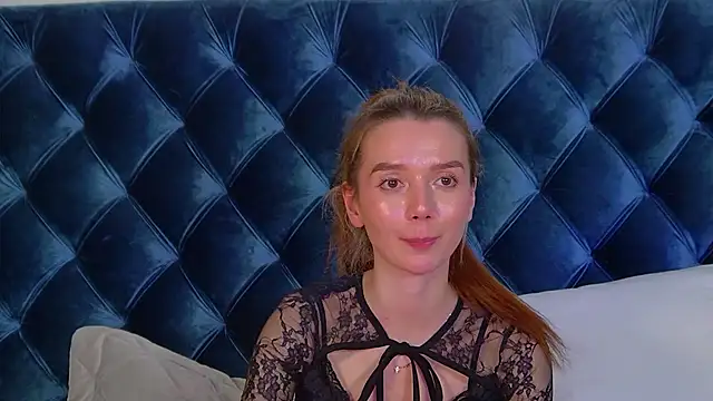 VanessaVienne webcam