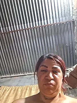 Naughty_Mature69 webcam