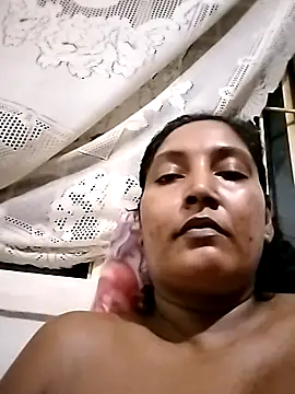 mysteriousgal031 webcam