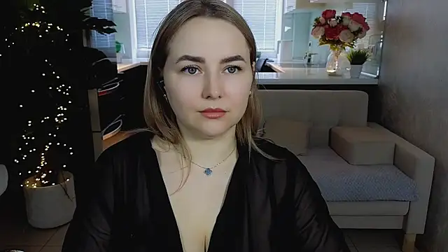 mira_mermayd - Mira_Mermayd's free webcam - UK Sex Cams