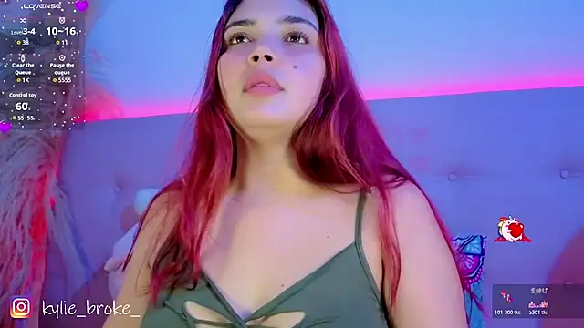 Kylie_brokee webcam