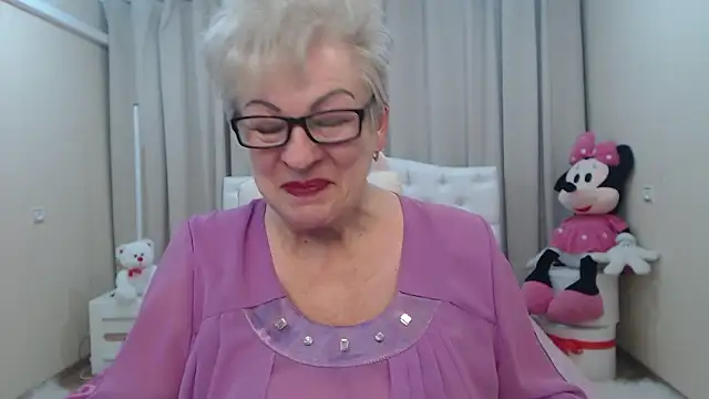 KayleSmoll live sex cam