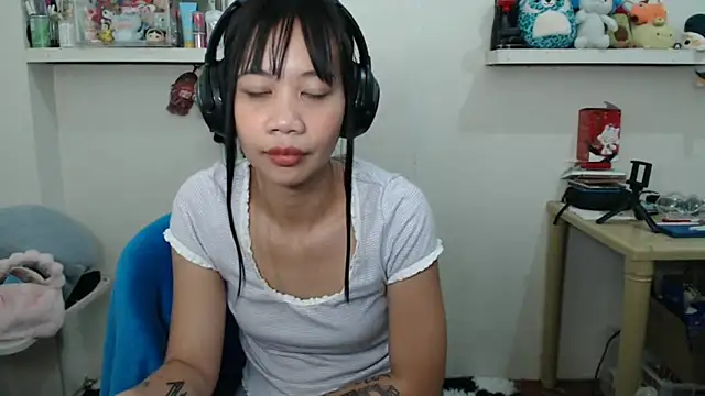 GloryKulikowski webcam