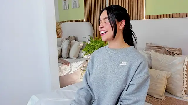 cristalmayson - CristalMayson's free webcam - UK Sex Cams