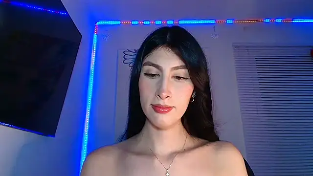 valeria_gonzales_'s room