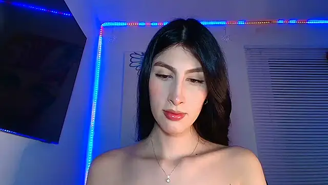 valeria_gonzales_'s room