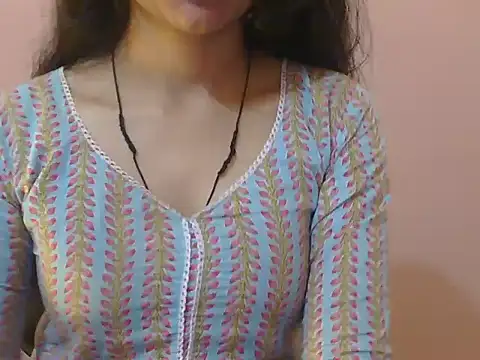 cute_pihu01 - Cute_Pihu01's free webcam - UK Sex Cams