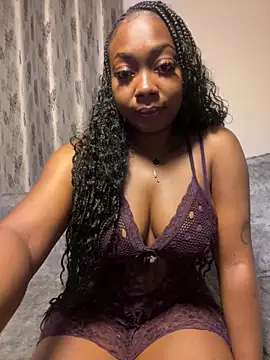 Webcam Model (cocoluvx)  is live.Free join now!