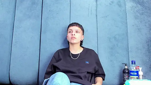 Megan_Thompson_ webcam