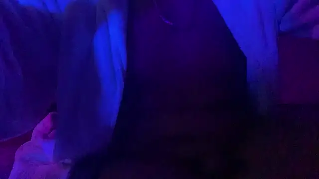 guyst049 (Ask my age) - Get of This FCKNG Bathrobe !!!