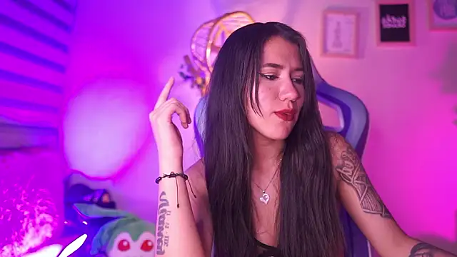 chloe_moons_ - Chloe_moons_'s free webcam - UK Sex Cams