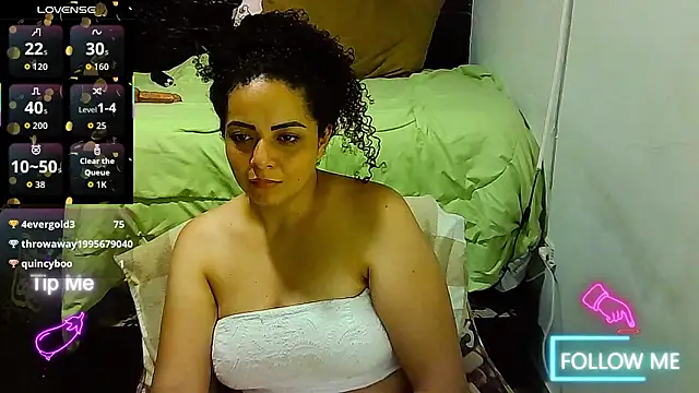 _naughty_milf webcam