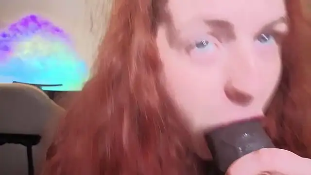 ENGLISHEMILY_69 webcam