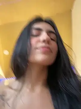 daphneuwu - DaphneUwu's free webcam - UK Sex Cams