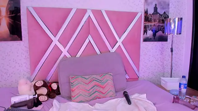 aniemorningstar webcam