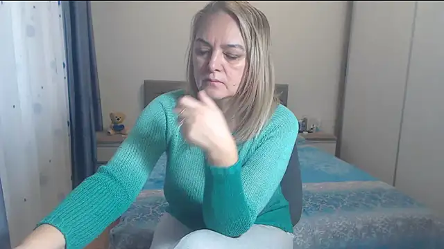 MatureDiana live sex cam