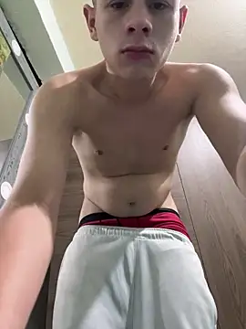 Andy12912 live sex cam