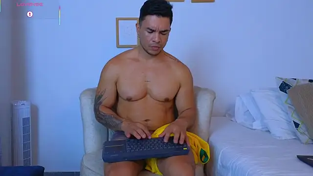 estebandelouis live sex cam