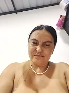 Horny-Mommy-Dirty webcam