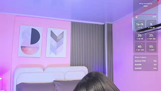 Clawdeen__wolf webcam