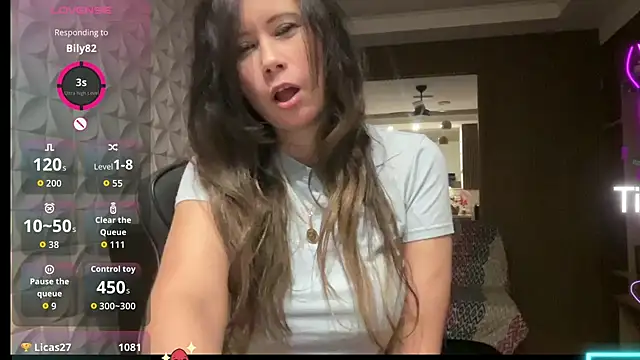 fenixheaven (F milf) - Boobs out:fire: