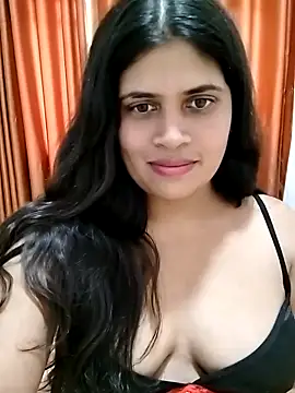 Webcam Model (Shakeera1)  is live.Free join now!