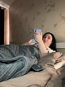 Naughtbaby_2025 webcam