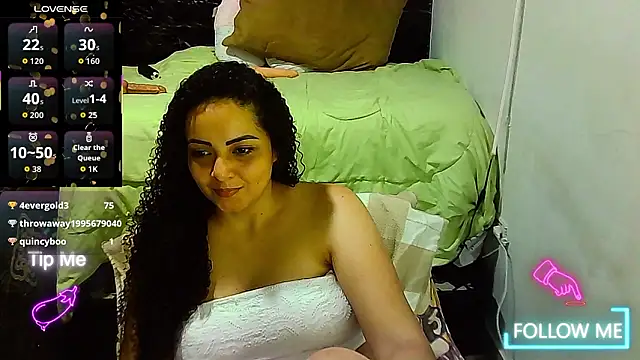 _naughty_milf webcam