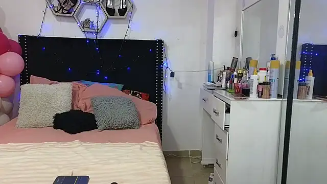 charlotte_077 webcam