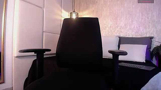 Hisoka_011 live sex cam