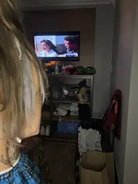 IttyBittyStonie webcam