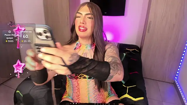 Sophie_whitexxx webcam