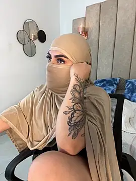 Webcam Model (rashaaa_)  is live.Free join now!