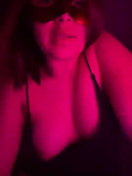 saraaaaaaxnx - Saraaaaaaxnx's free webcam - UK Sex Cams