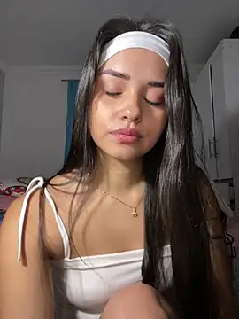 kimmymadison- (F young) - My first squirting 💦🔥
