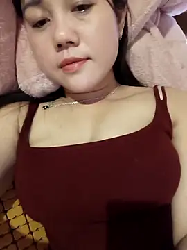 Ngocmai_lazdy webcam